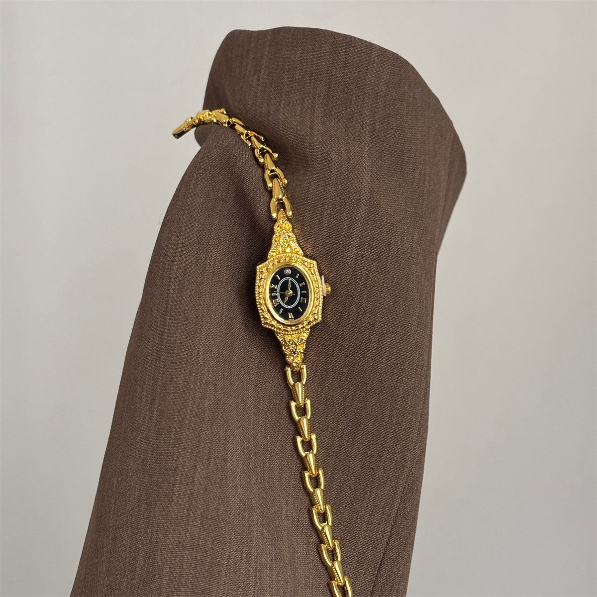 Vintage Niche Diamond Inlaid R - Luxury Watch Grade recensie en prijs